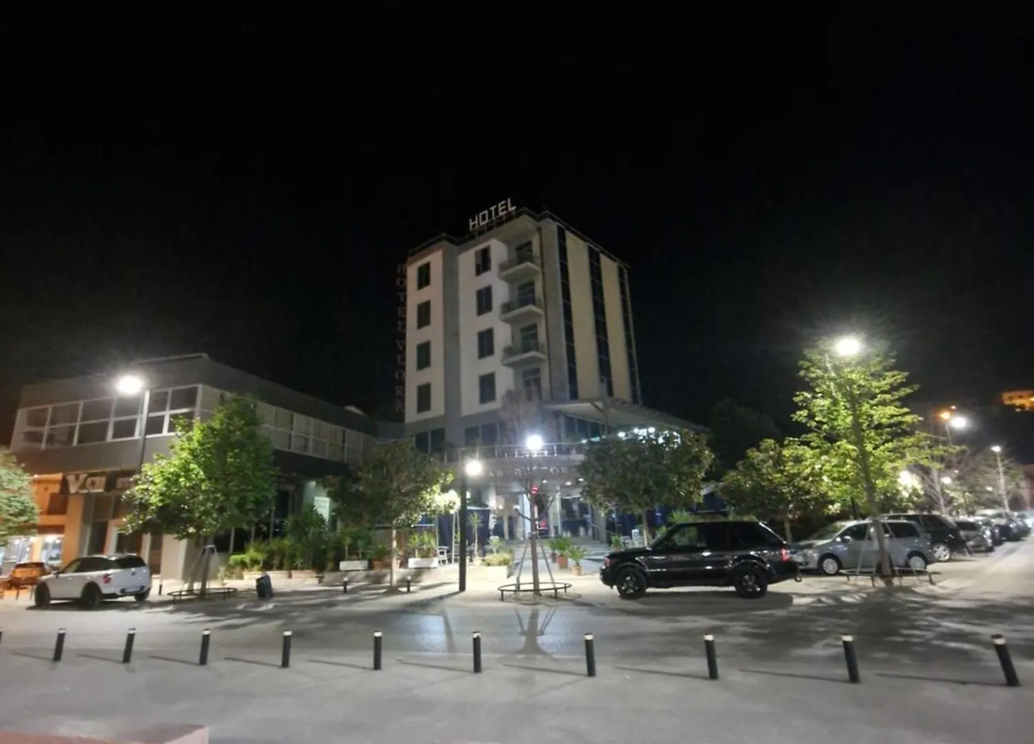 Hotel 